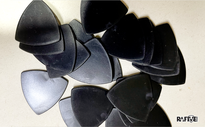 KIT 50 PALHETAS TRIANGLE TXM 1.70mm - Imagem 4